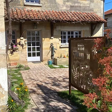 Renove Avec Jardin Clos, Cheminee Et Baby-foot A Contrisson, Proche Du Du Der.