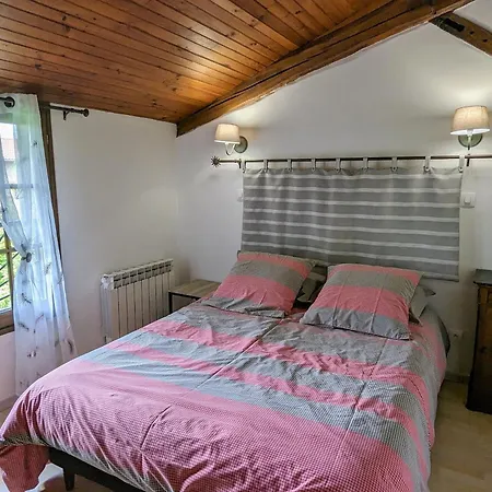 Renove Avec Jardin Clos, Cheminee Et Baby-foot A Contrisson, Proche Du Du Der. - Fr-1-585-16