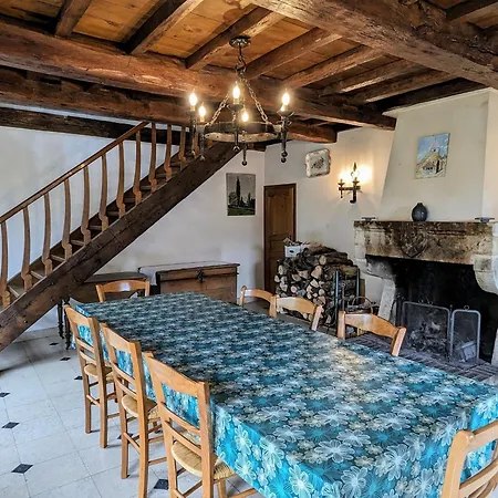 Landhuis Renove Avec Jardin Clos, Cheminee Et Baby-foot A Contrisson, Proche Du Du Der. *