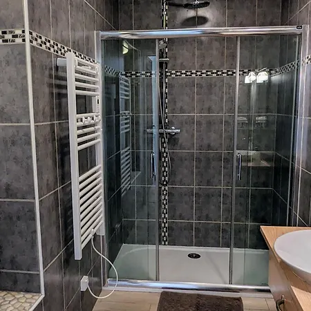 Renove Avec Jardin Clos, Cheminee Et Baby-foot A Contrisson, Proche Du Du Der. Contrisson