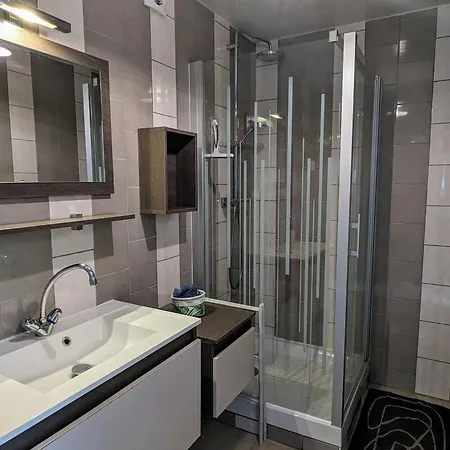 Renove Avec Jardin Clos, Cheminee Et Baby-foot A Contrisson, Proche Du Du Der. - Fr-1-585-16