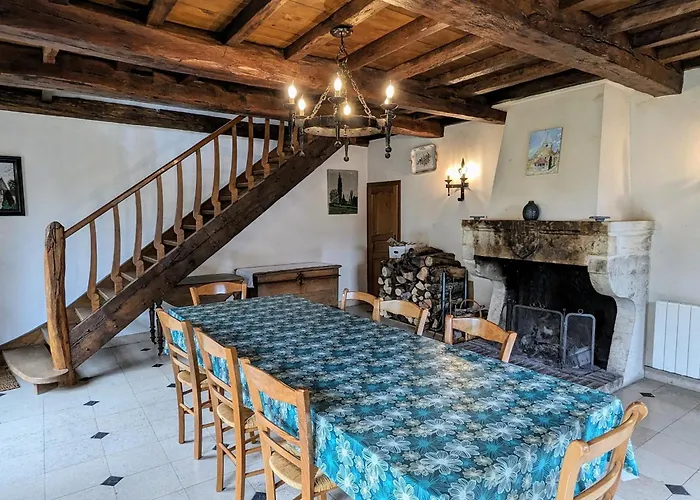 Holiday home Renove Avec Jardin Clos, Cheminee Et Baby-foot A Contrisson, Proche Du Du Der. - Fr-1-585-16 *